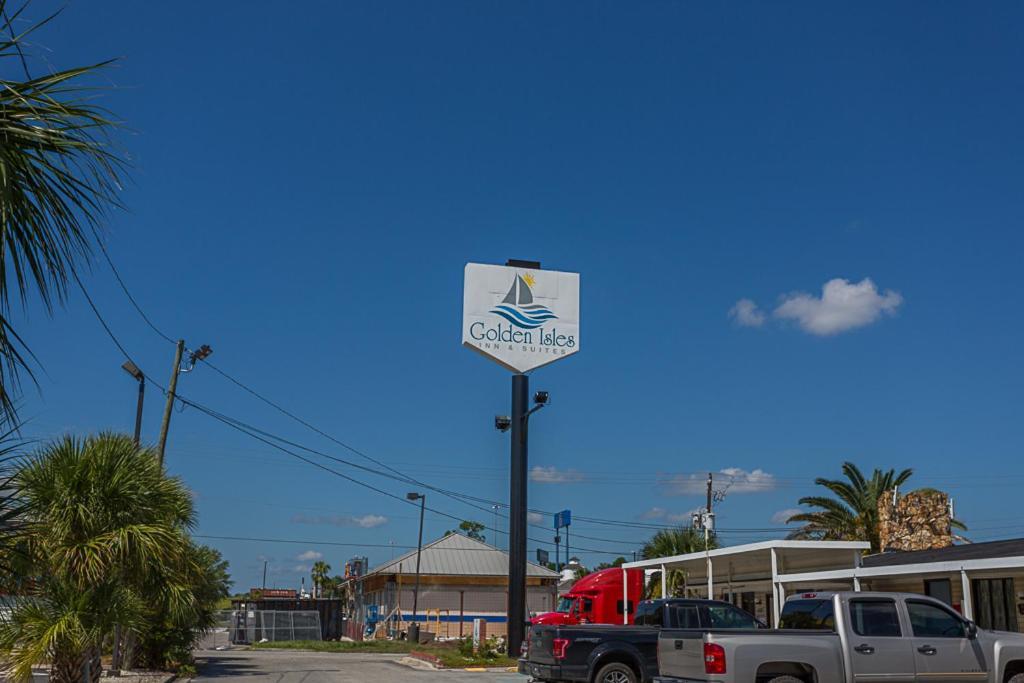 Motel Golden Isles &